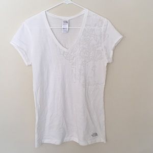 North Face t shirt